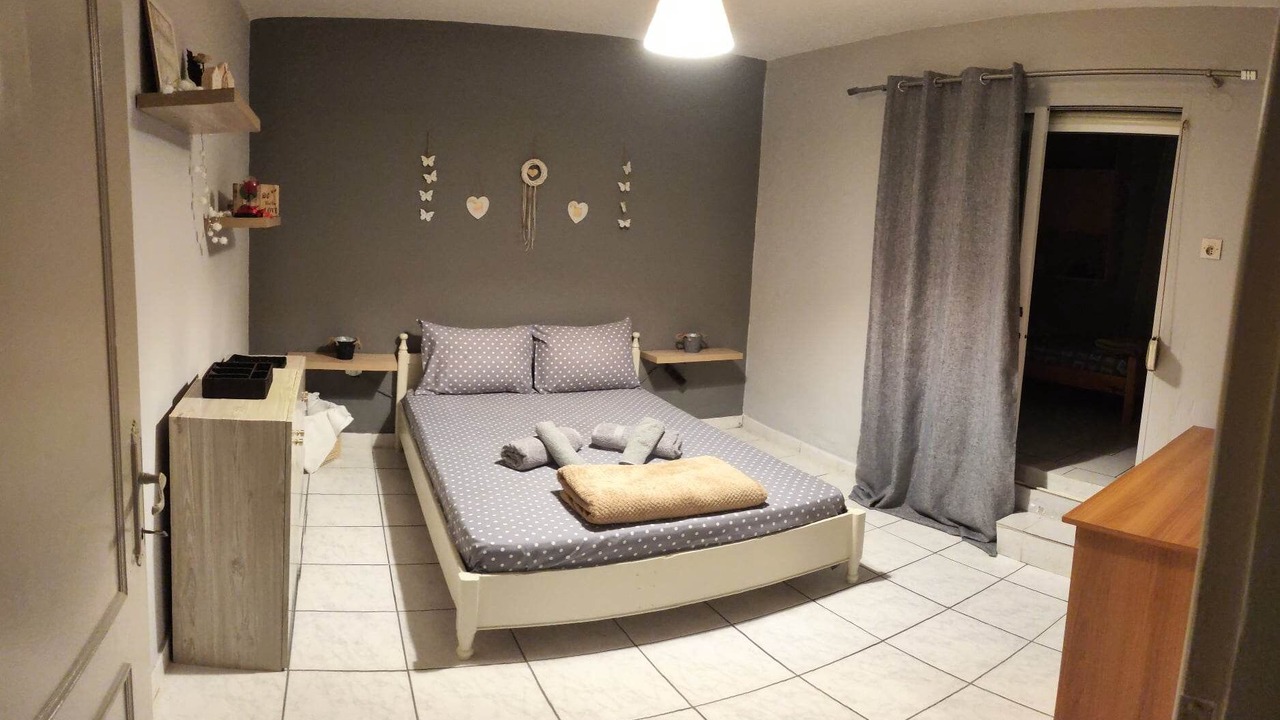 Photo of Bedroom in Paralia Ofryniou