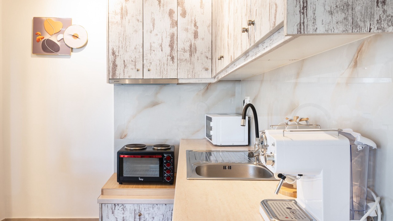 Photo of Kitchen in Tourlos