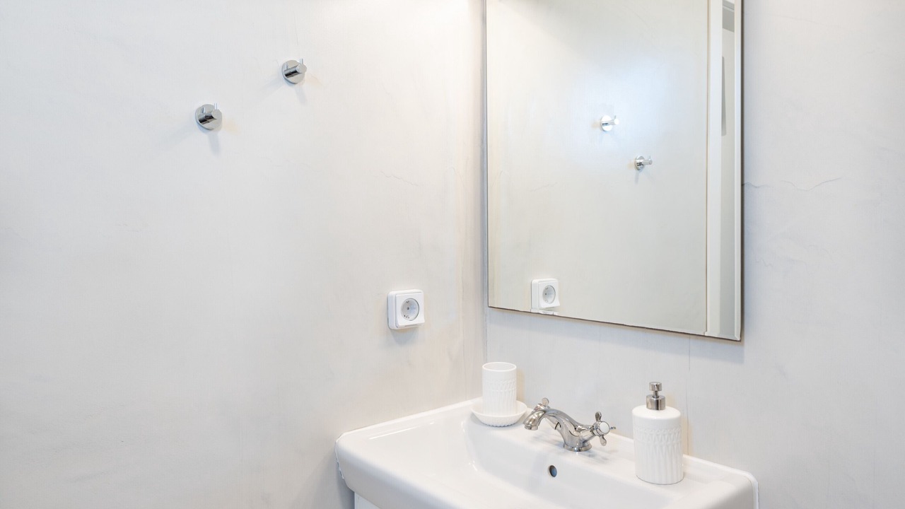 Photo of Bathroom in Tourlos
