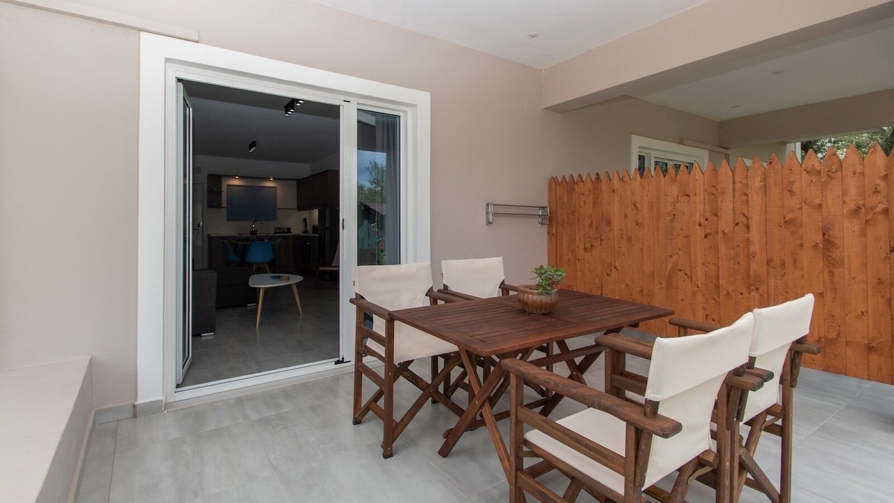 Photo of Outdoor in Alonia