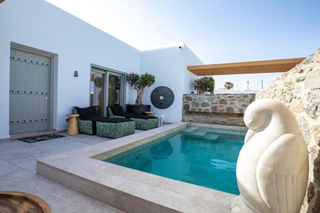 Photo of Outdoor in Glastros