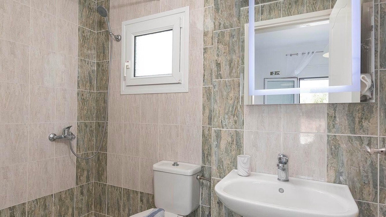 Photo of Bathroom in Kremasti