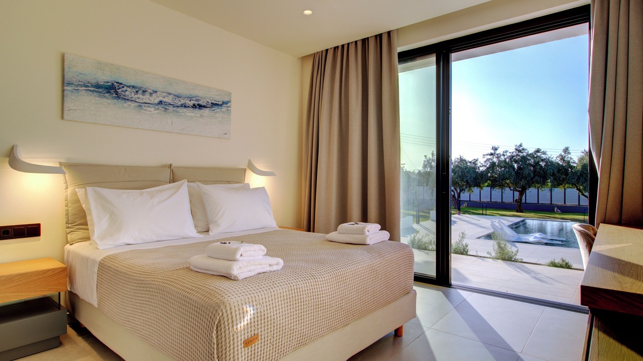 Photo of Bedroom in Almiros Beach
