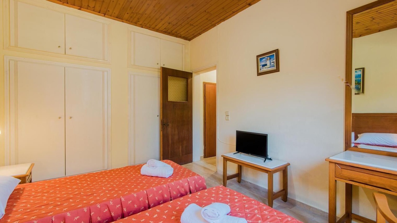 Photo of Bedroom in Perivolion