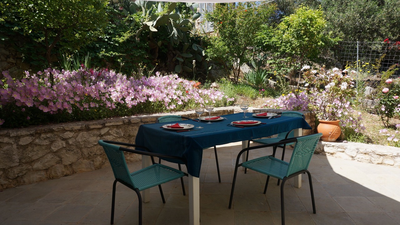 Photo of Outdoor in Makhairoi