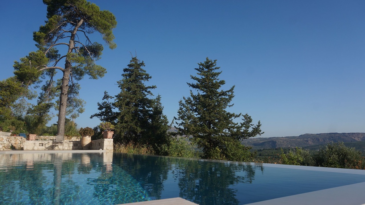 Photo of Outdoor in Makhairoi