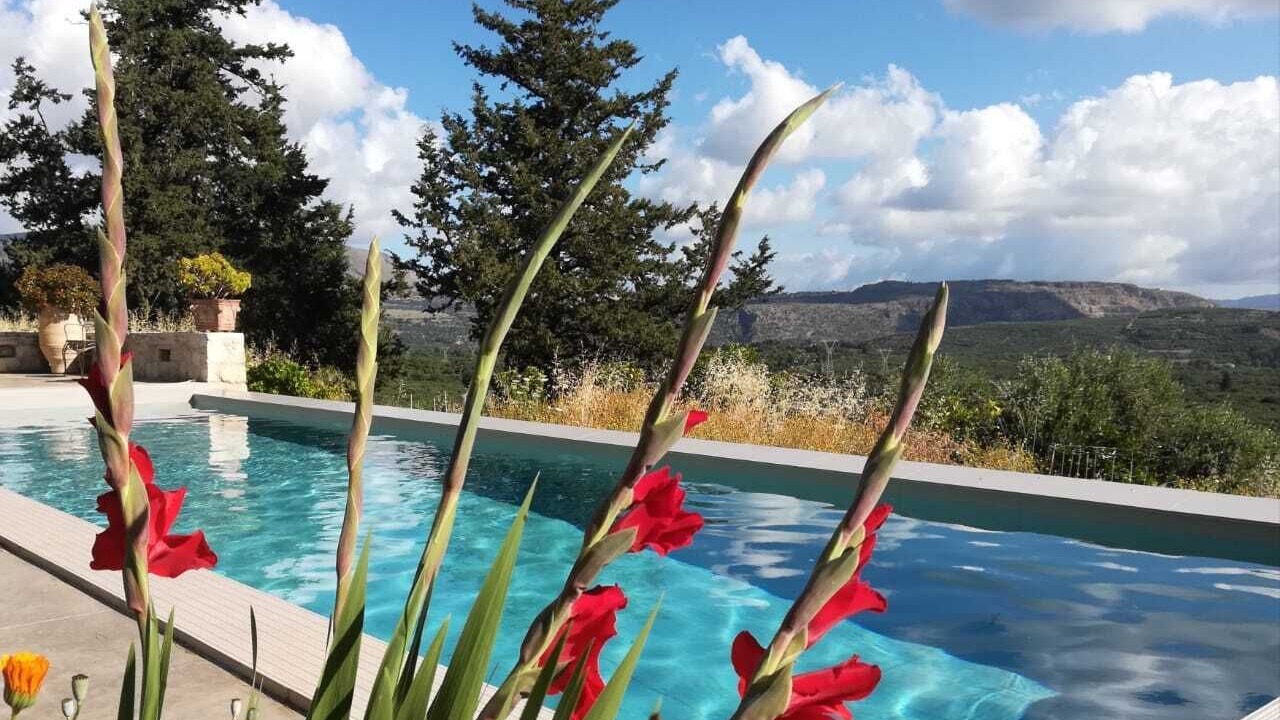 Photo of Outdoor in Makhairoi