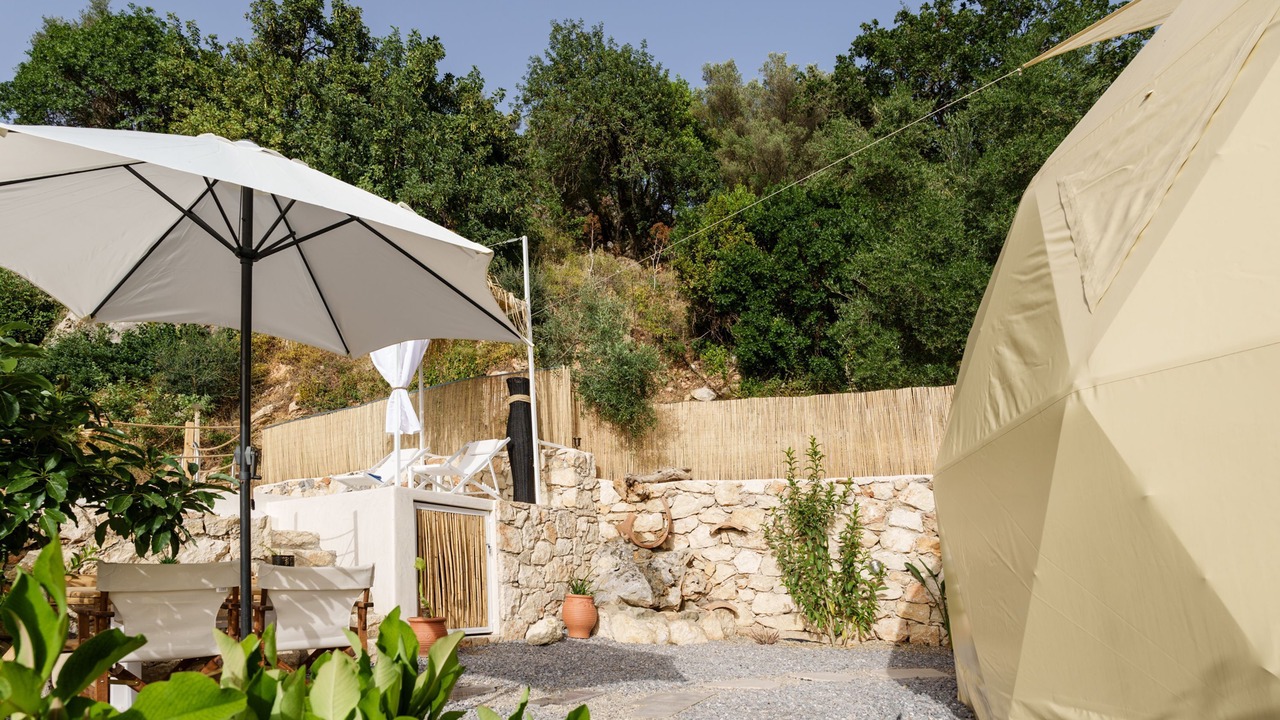 Photo of Patio Balcony in Monopari