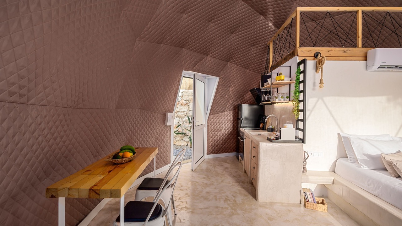 Photo of Bedroom in Monopari