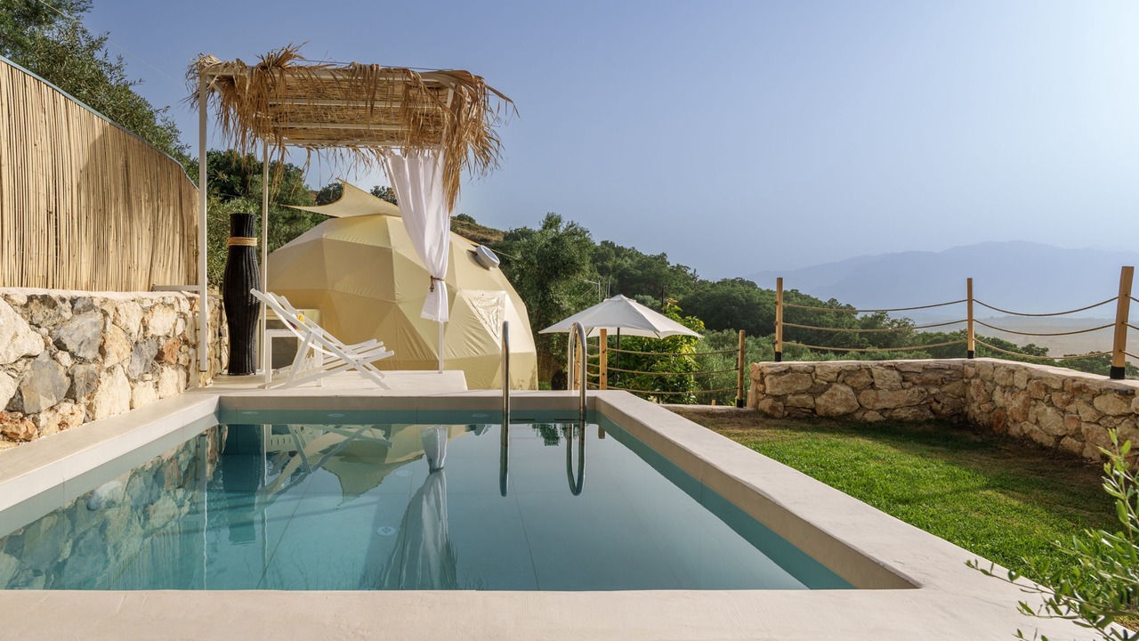 Photo of Outdoor in Monopari