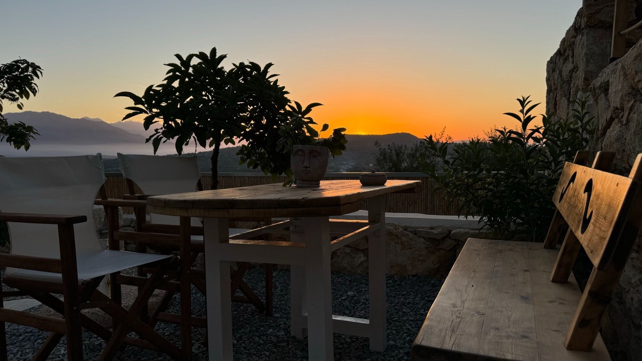 Photo of Outdoor in Monopari