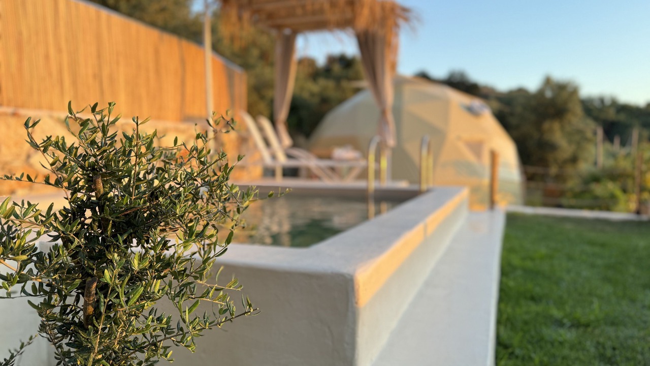 Photo of Outdoor in Monopari