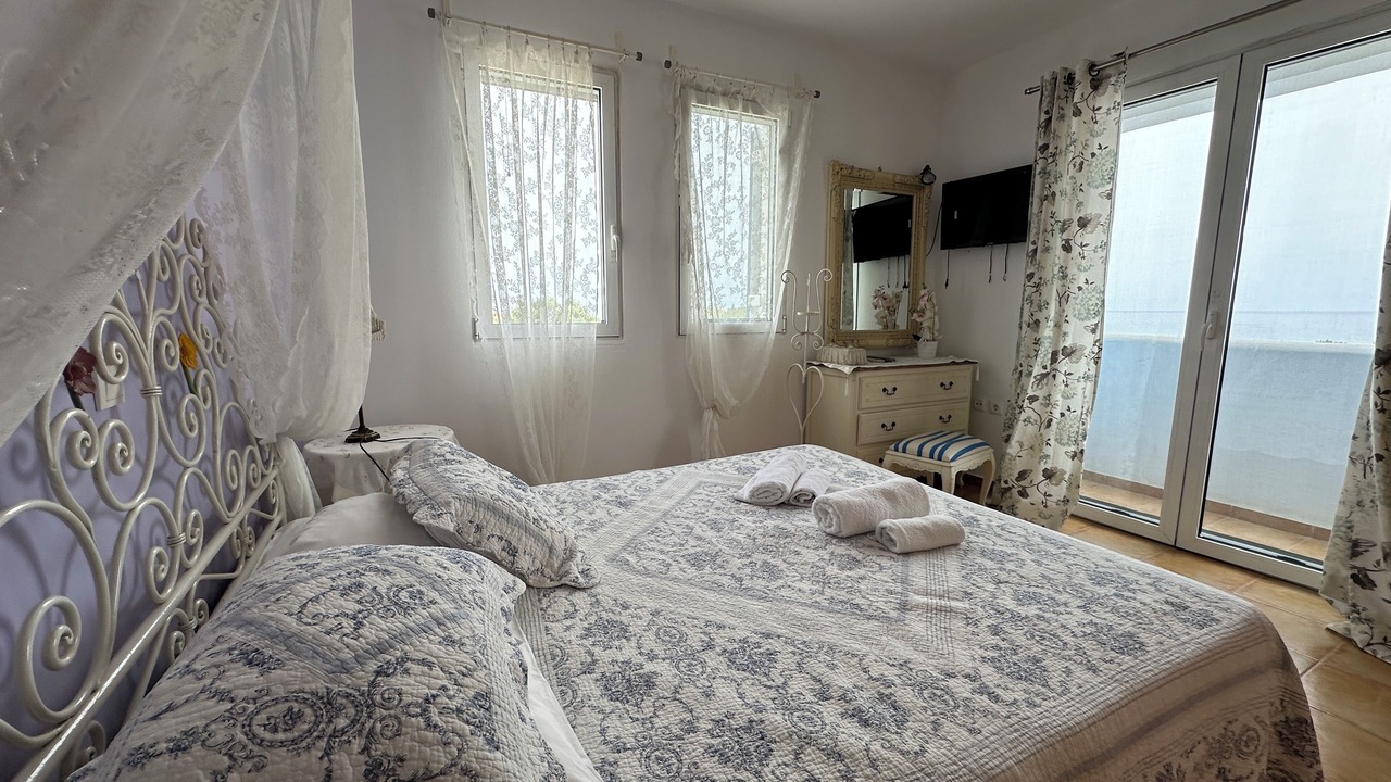 Photo of Bedroom in Gennadi