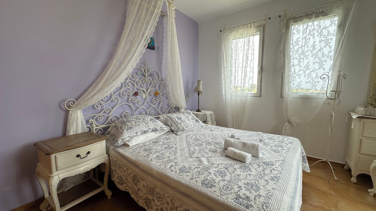 Photo of Bedroom in Gennadi