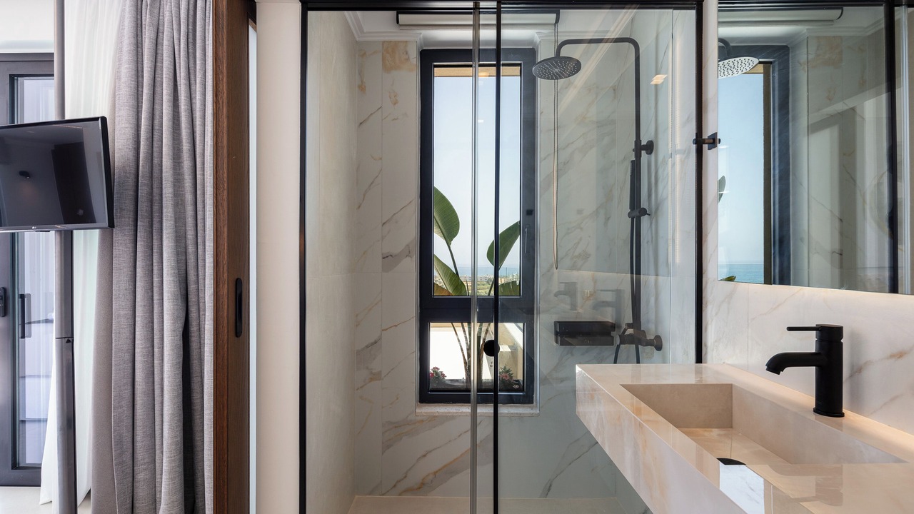 Photo of Bathroom in Pigianos Kampos