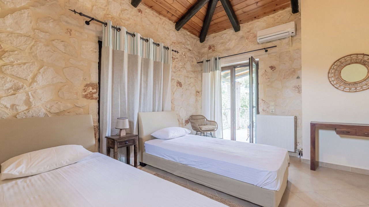 Photo of Bedroom in Akrotiri