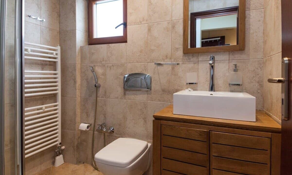 Photo of Bathroom in Voula