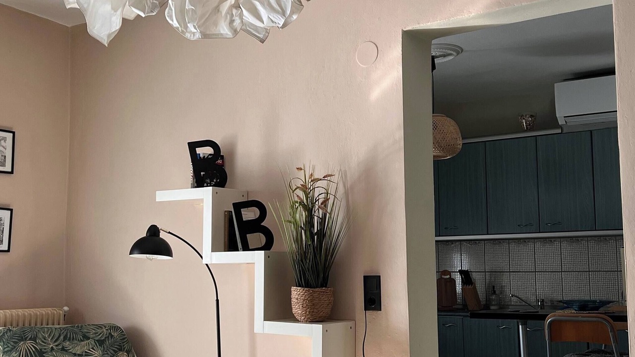 Photo of Bedroom in Drama