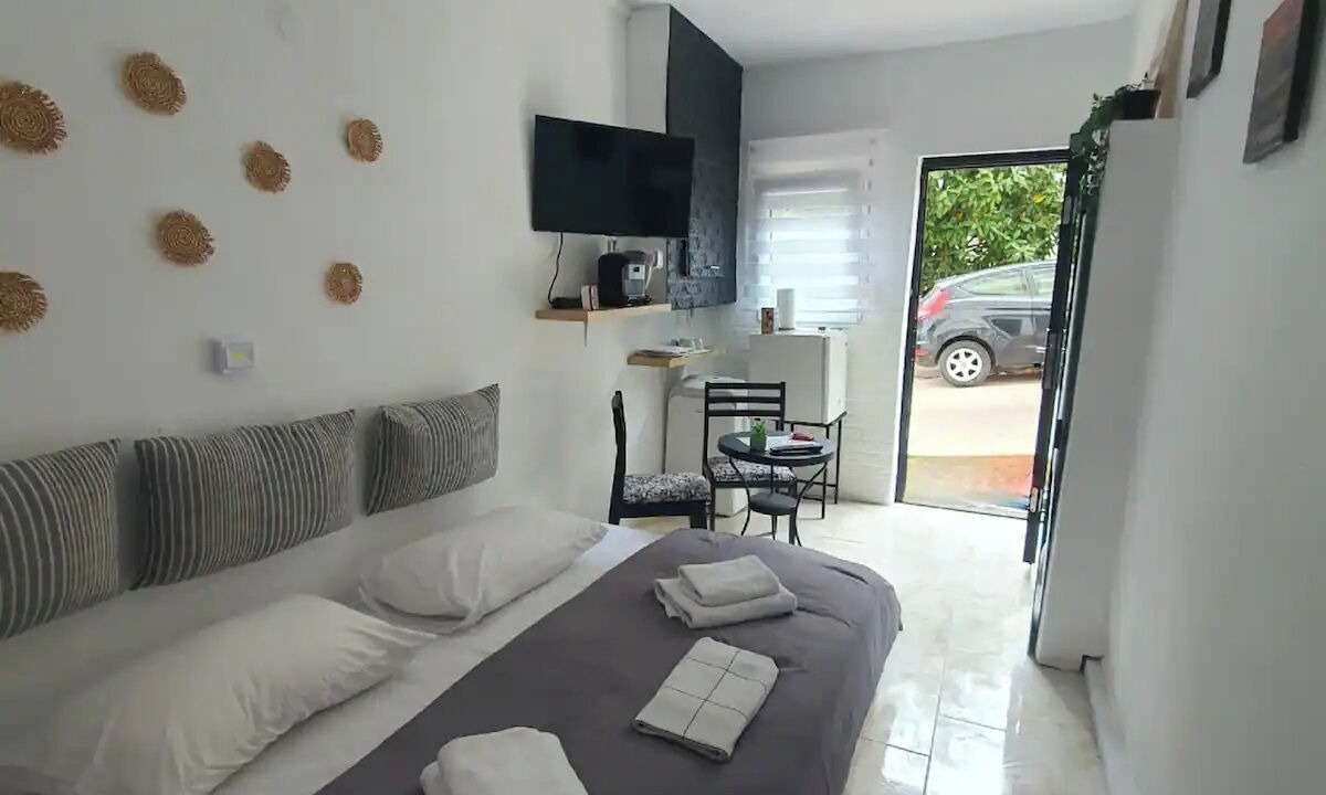Photo of Bedroom in Drama