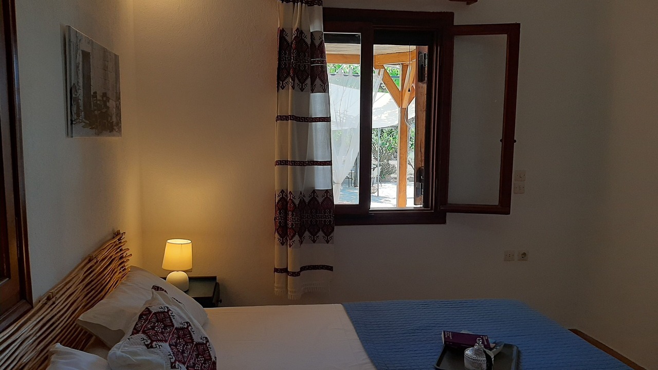 Photo of Bedroom in Kounelion