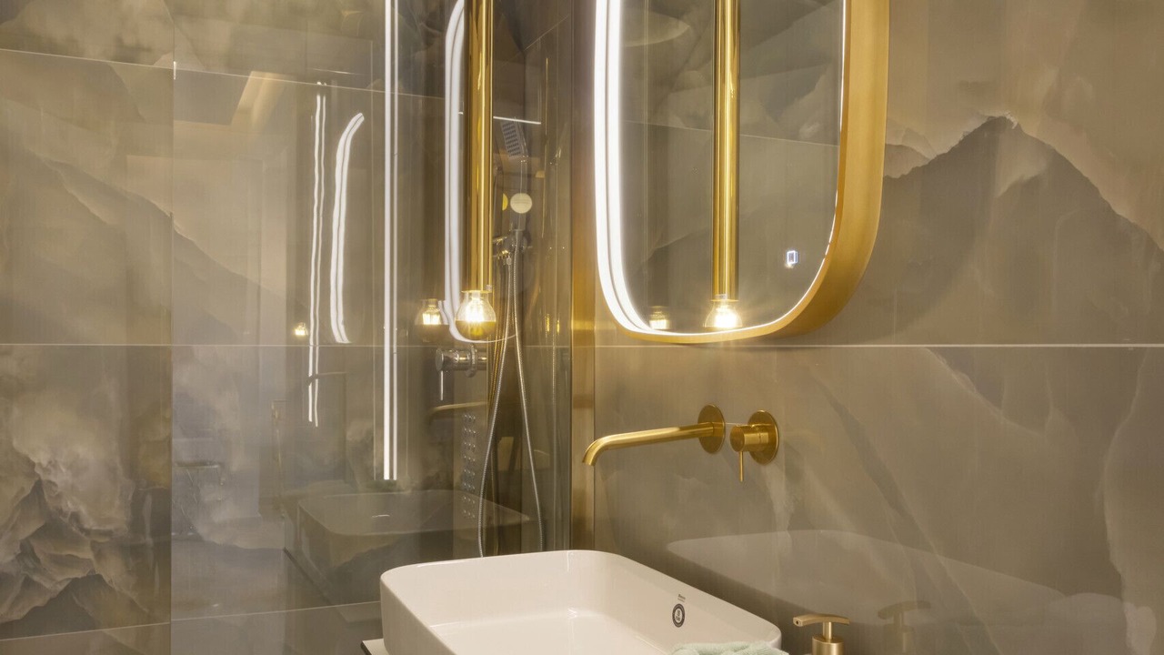 Photo of Bathroom in Nea Smirni