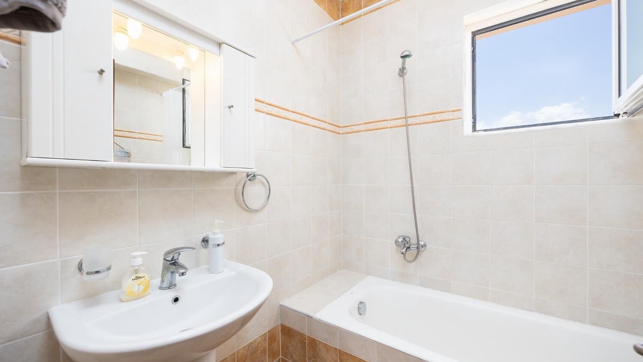 Photo of Bathroom in Fanai