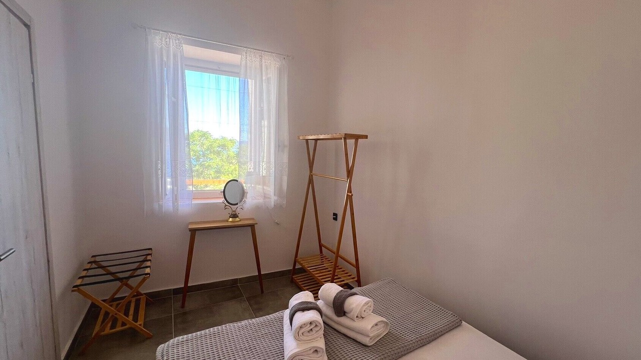 Photo of Bedroom in Milos