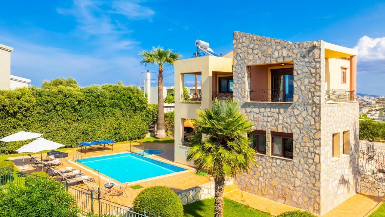 Photo of Outdoor in Kato Stalos