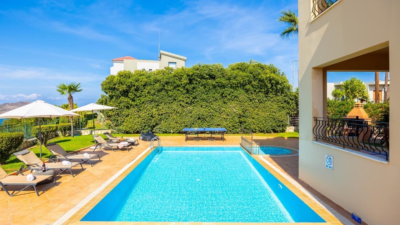 Photo of Outdoor in Kato Stalos
