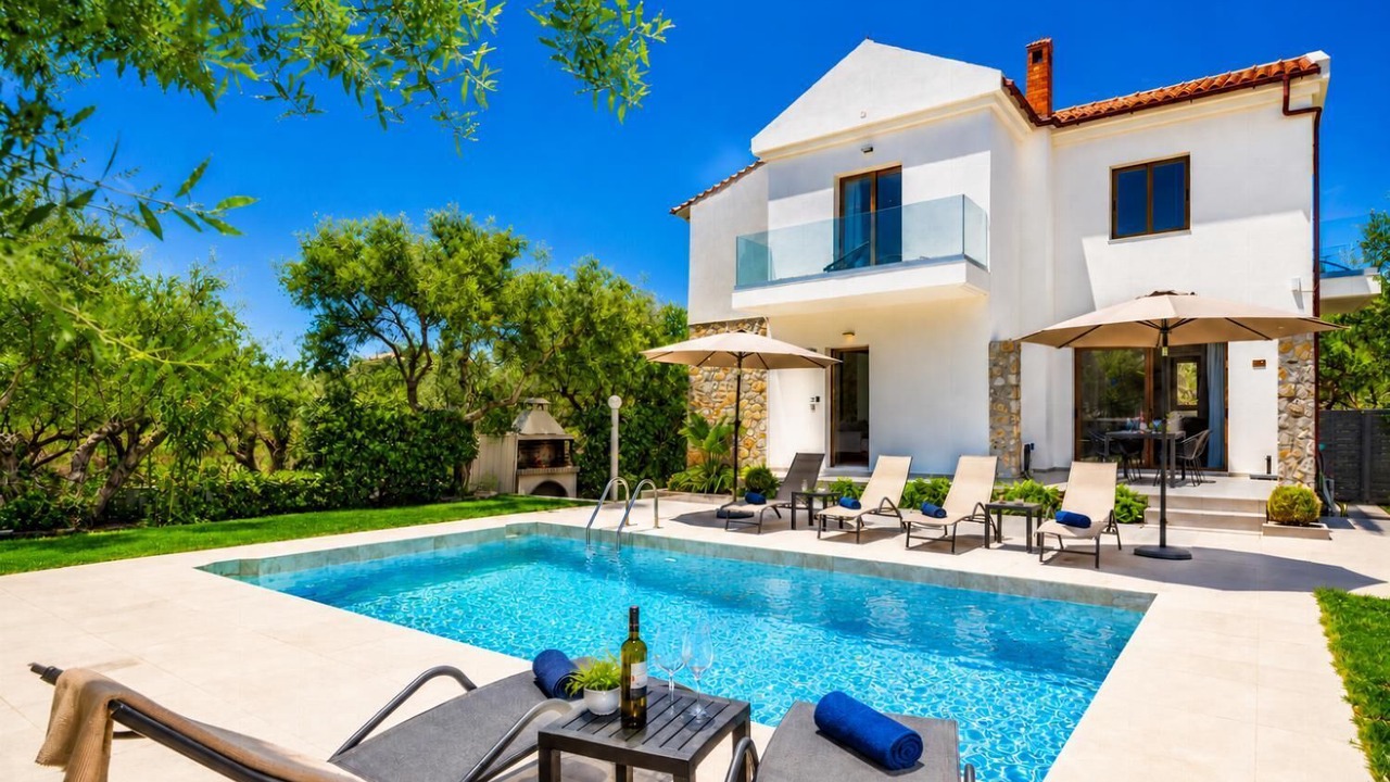 Photo of Outdoor in Tavronitis