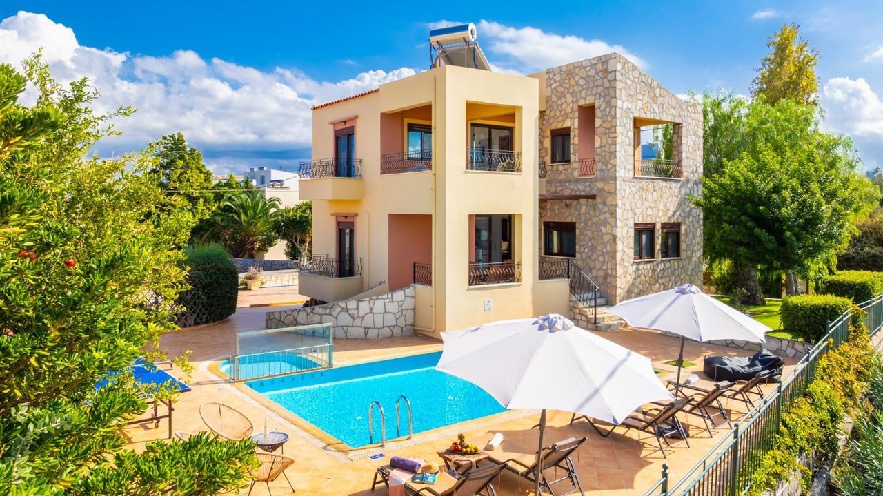 Photo of Outdoor in Kato Stalos