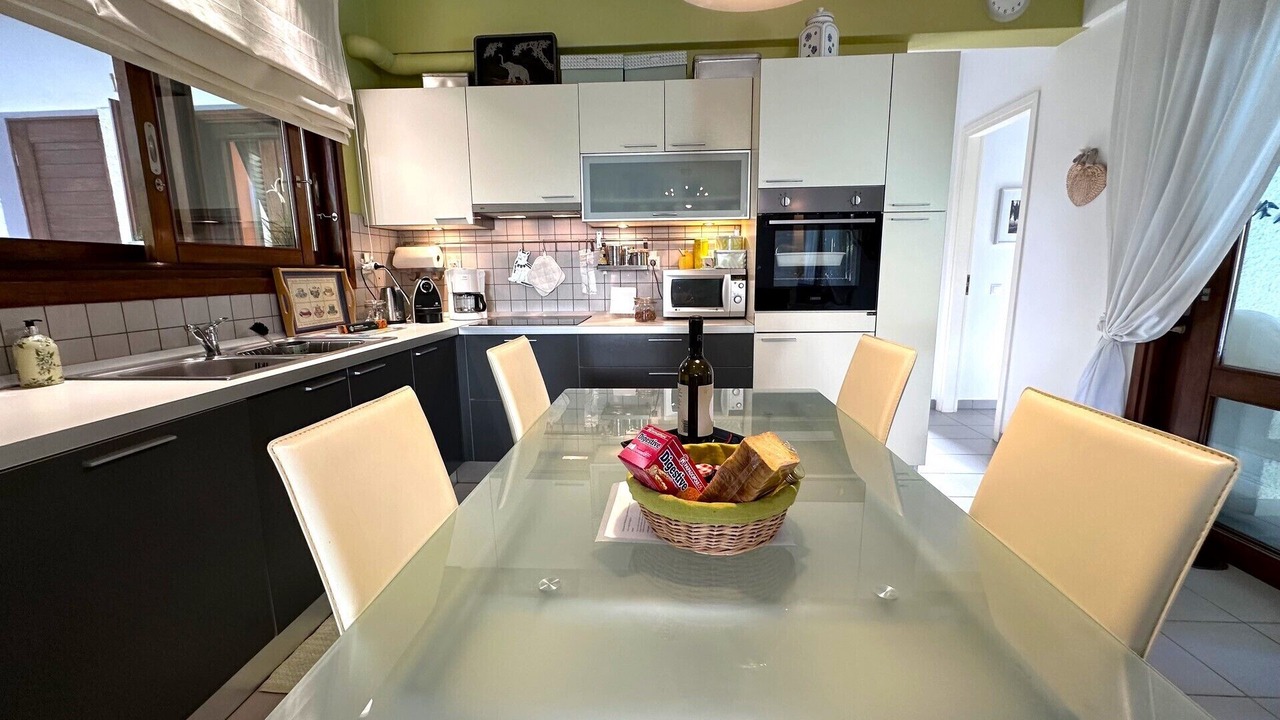 Photo of Kitchen in Plepi