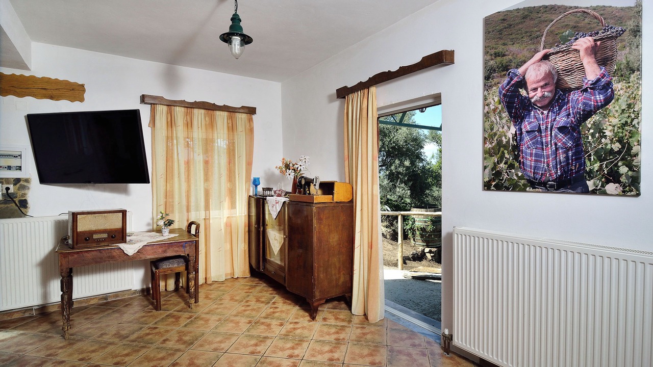 Photo of Livingroom in Strovles