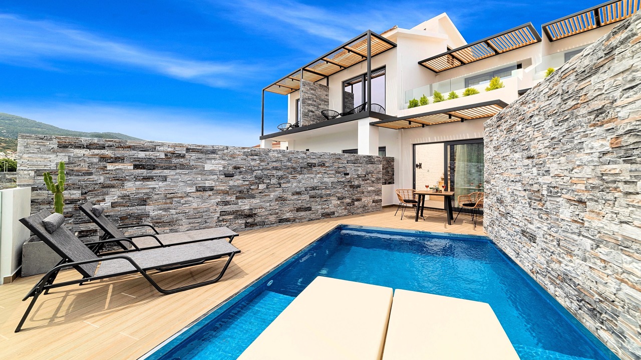 Photo of Outdoor in Istron