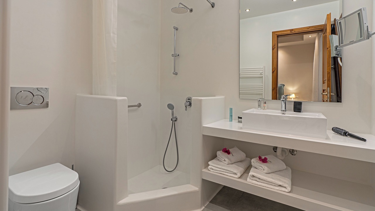 Photo of Bathroom in Sitia