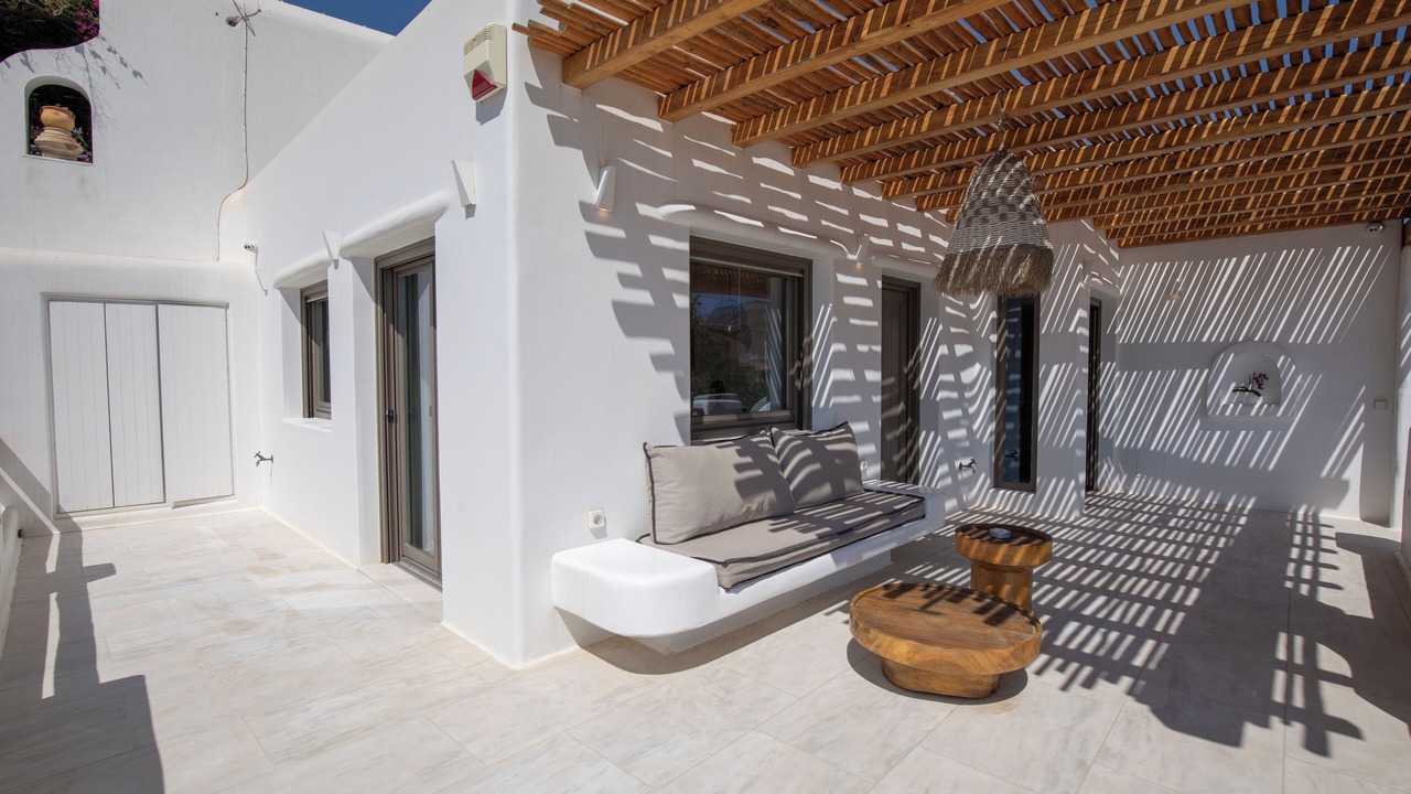 Photo of Patio Balcony in Ano Mera
