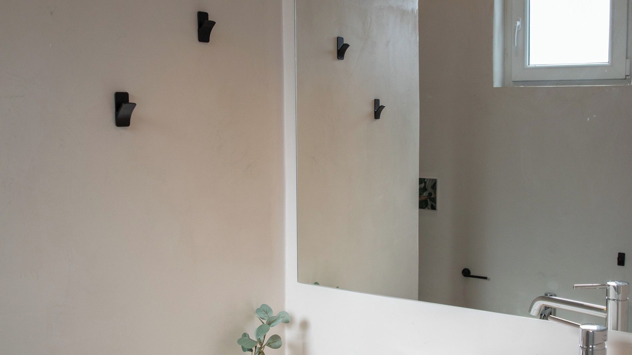Photo of Bathroom in Alinda