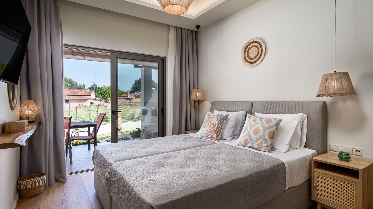 Photo of Bedroom in Ipsos