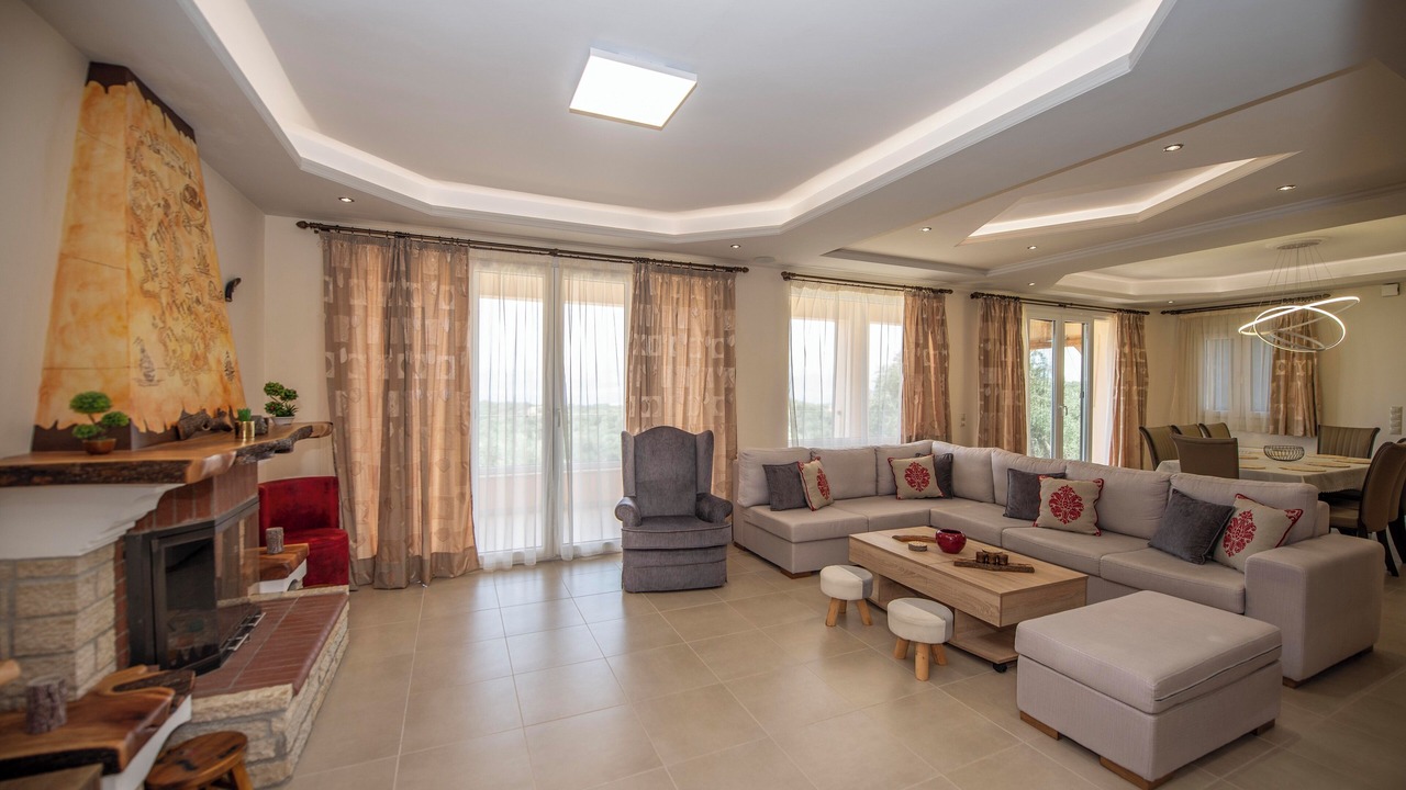 Photo of Livingroom in Petaleia