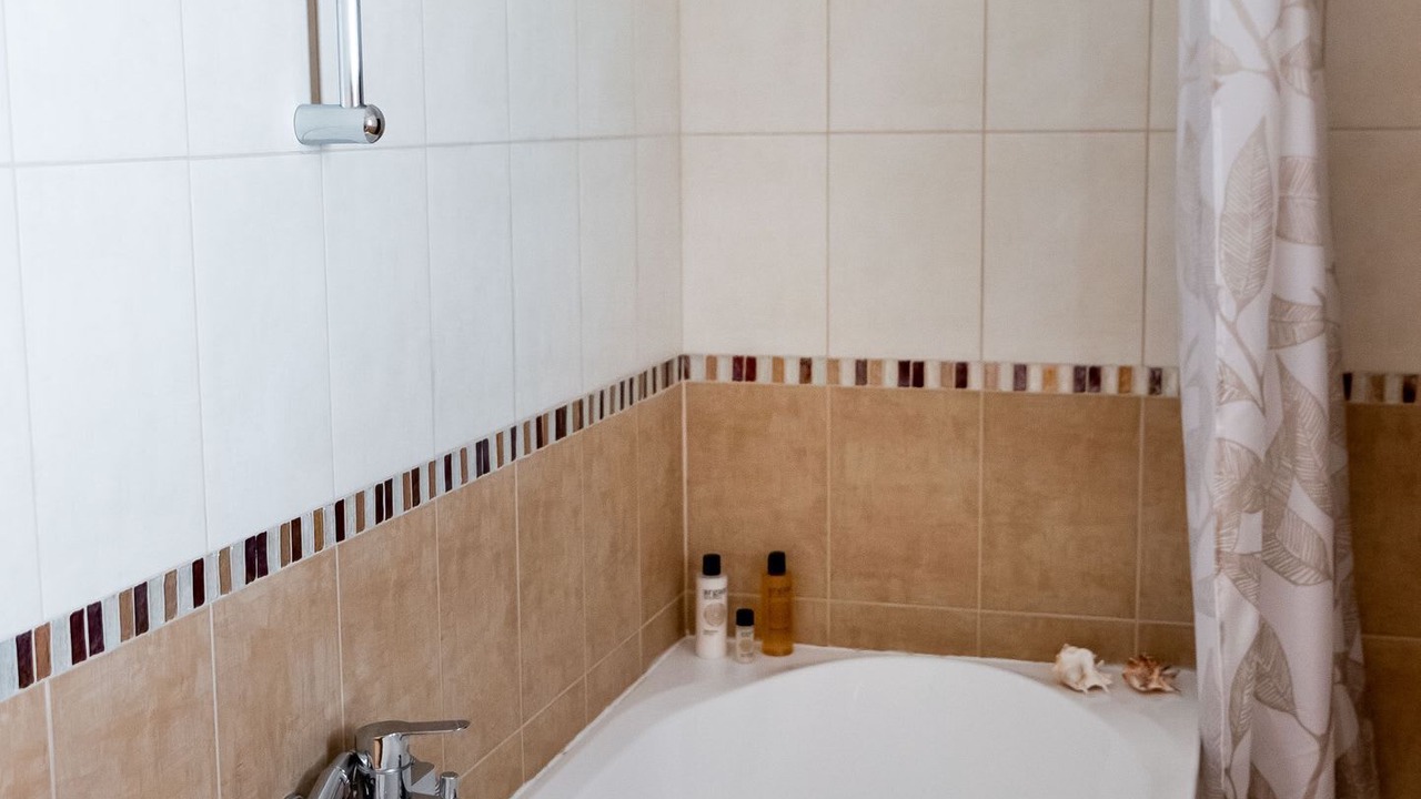 Photo of Bathroom in Limni Vouliagmenis