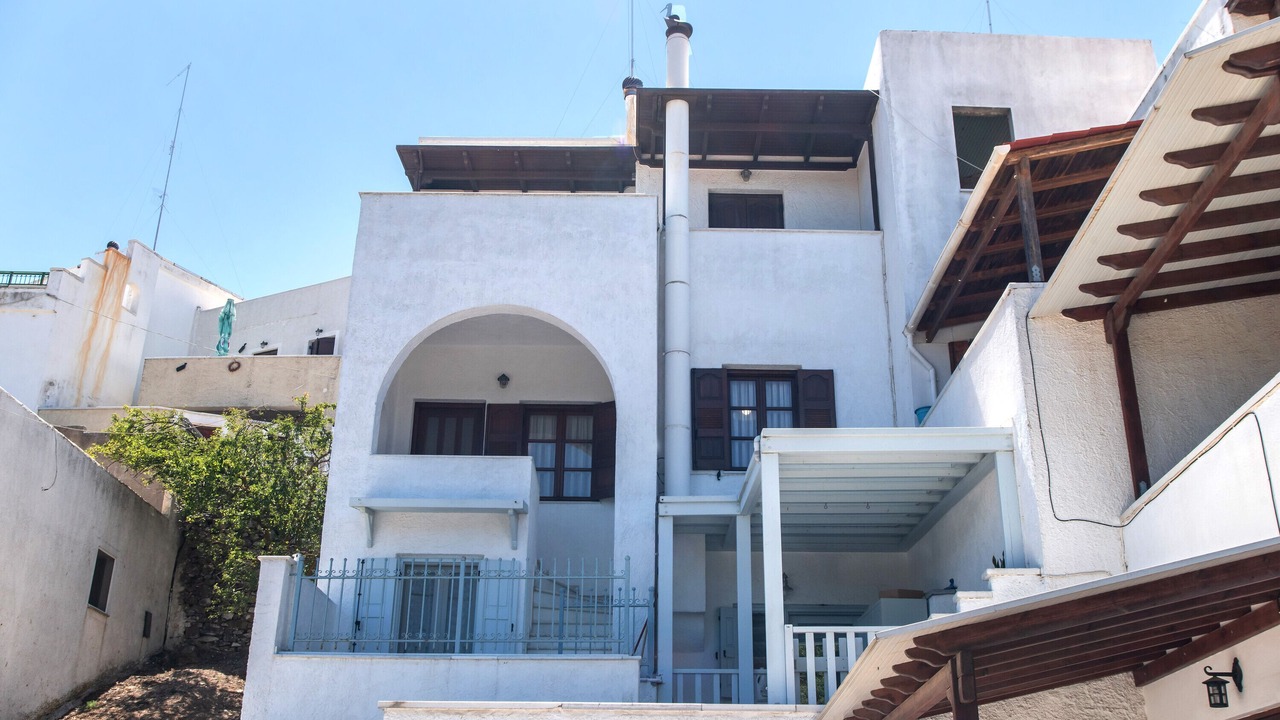 Photo of Outdoor in Aperathos