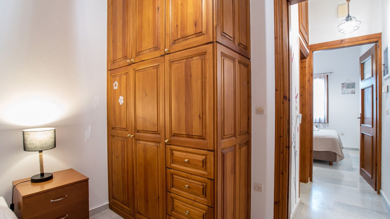 Photo of Bedroom in Aperathos