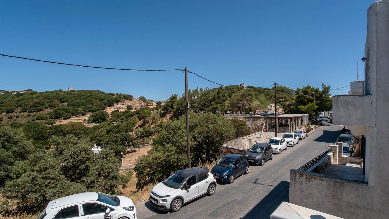 Photo of Others in Aperathos