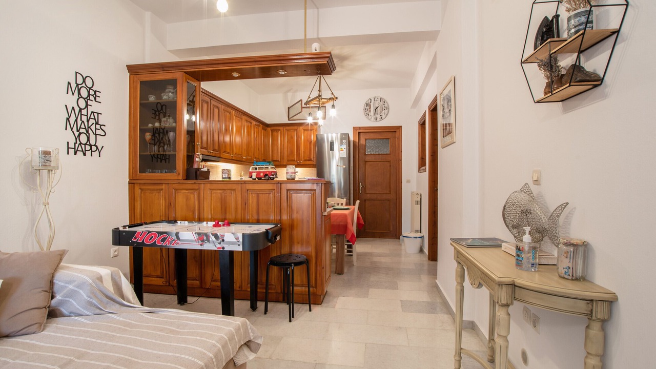 Photo of Bedroom in Aperathos