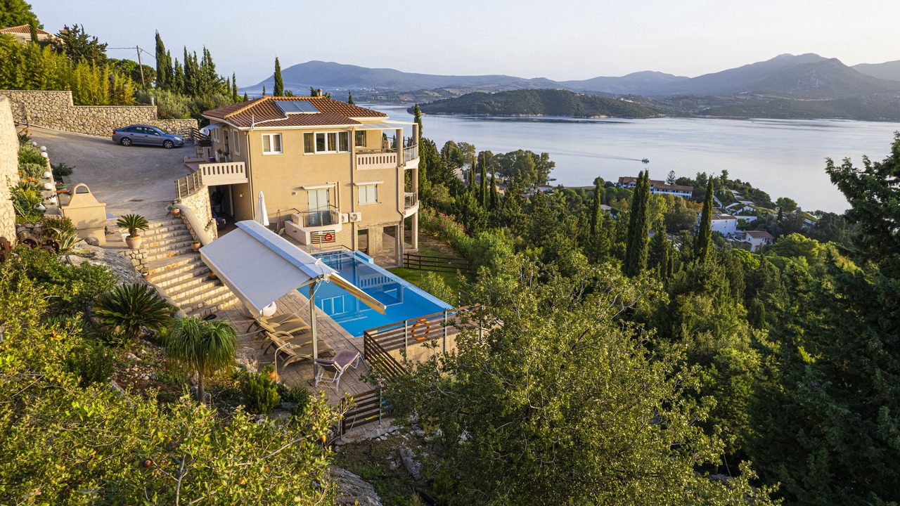 Photo of Others in Lygia