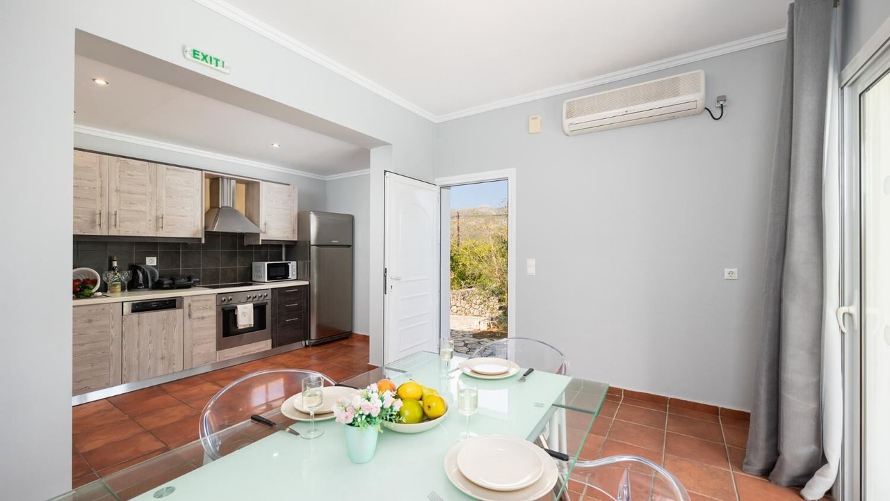 Photo of Bedroom in Kateleios