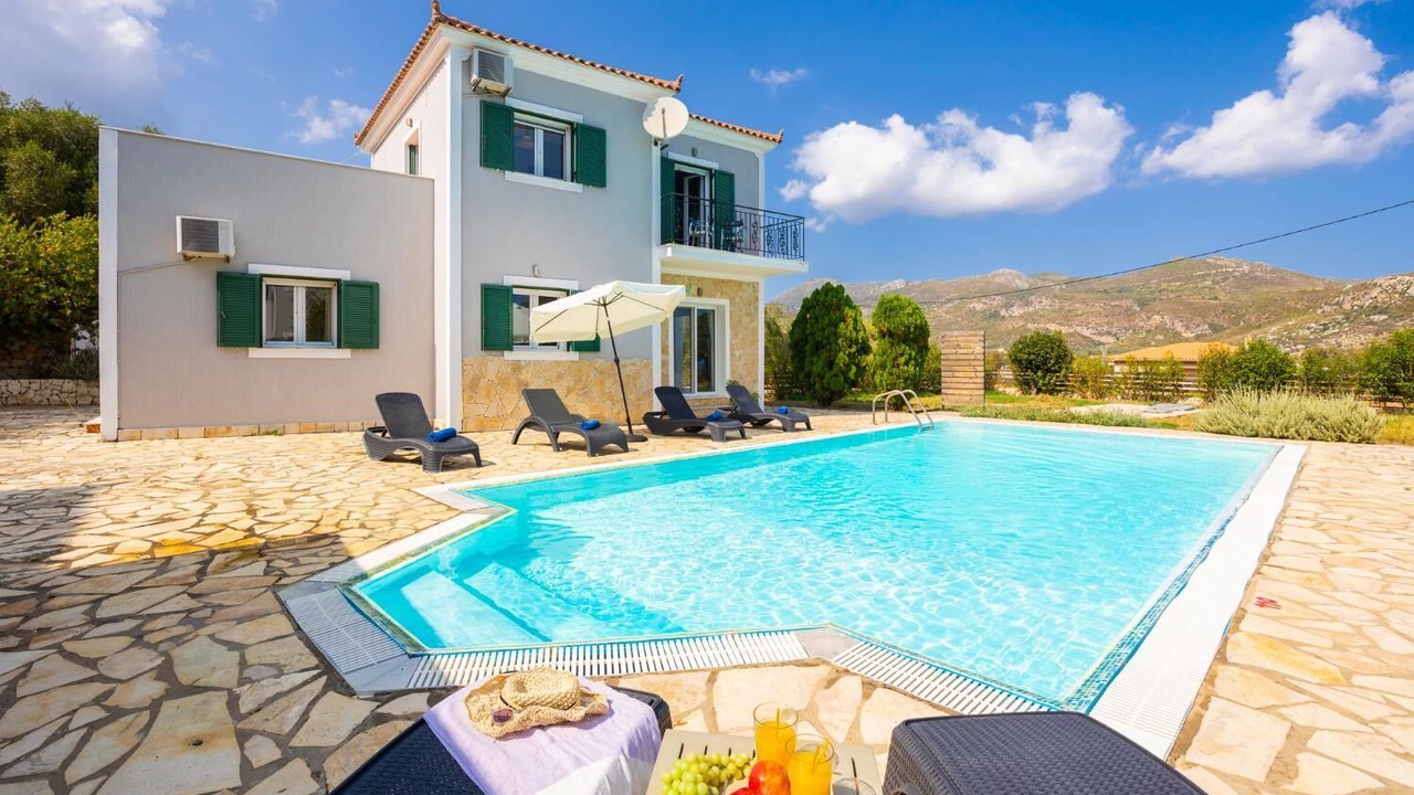 Photo of Outdoor in Kateleios