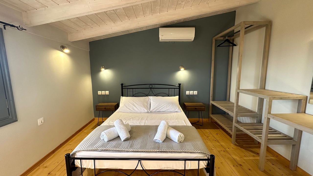Photo of Bedroom in Frinion