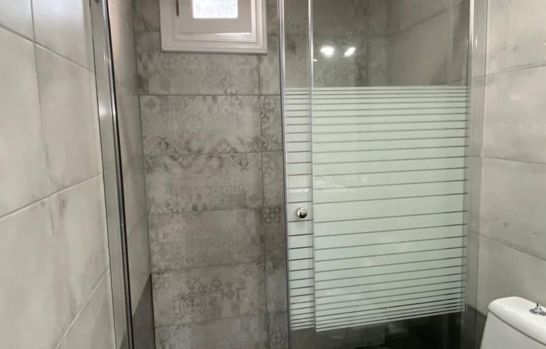 Photo of Bathroom in Frinion