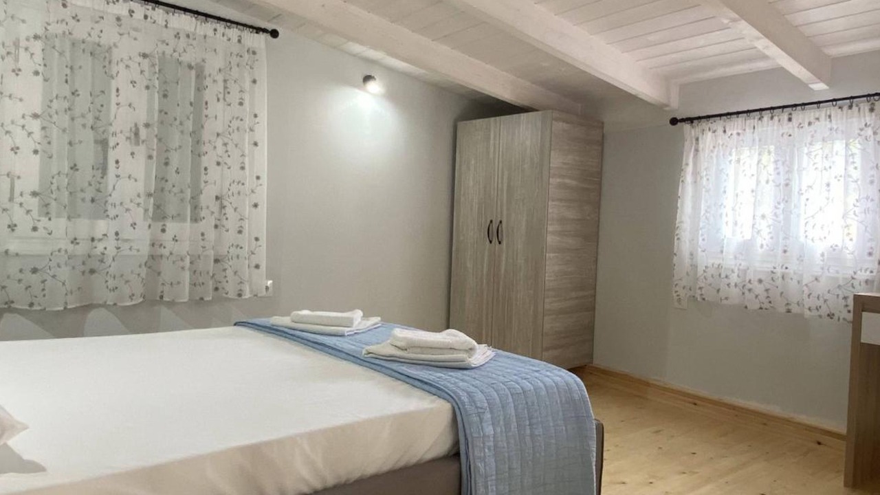 Photo of Bedroom in Frinion